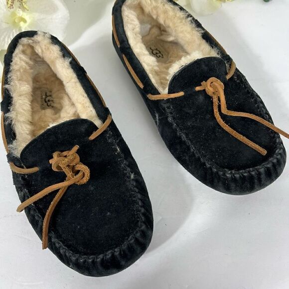 Black Moccasin Slippers - Picture 2 of 10